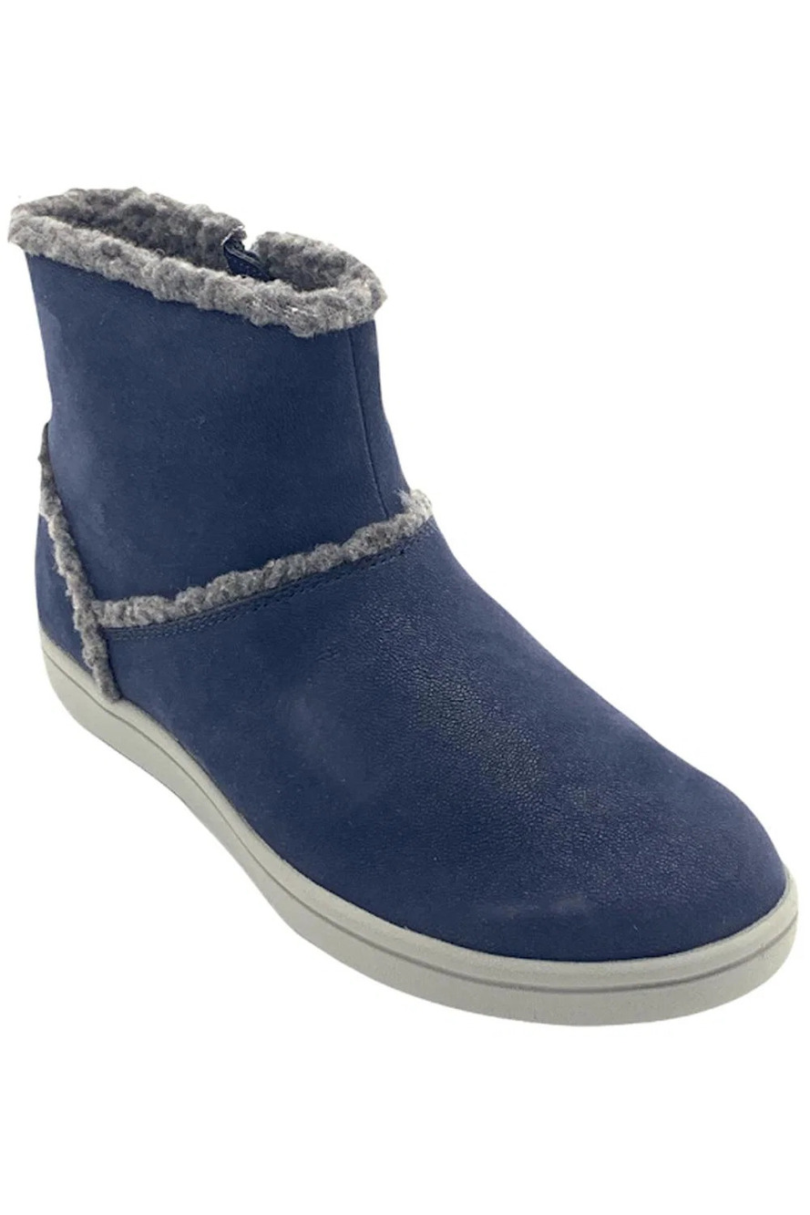 CLOUDSTEPPERS by Clarks Faux Fur Ankle Boots Step Glow Rose Navy - Medium - Picture 2 of 5